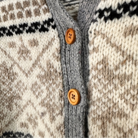Eddie Bauer women’s fisherman wool sweater cardigan button front size small - Picture 6 of 11